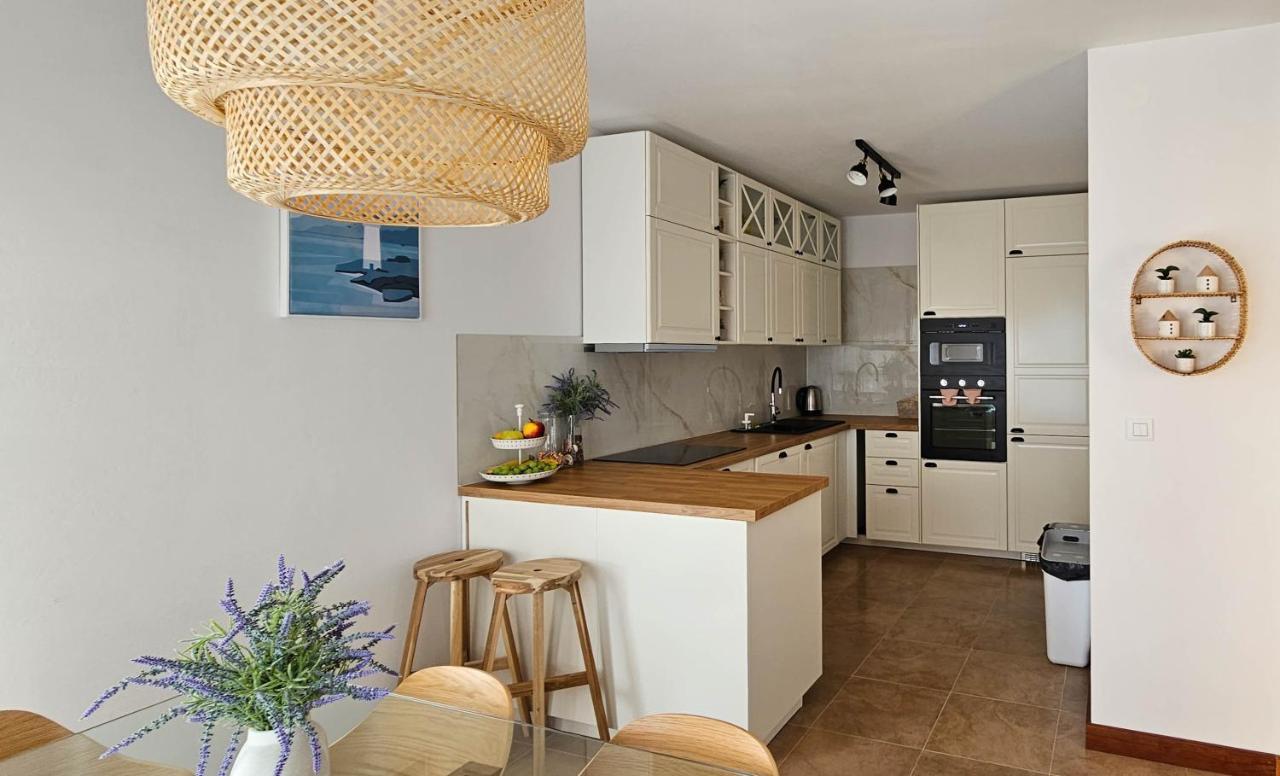 Apartment Bluemare B3 With Shared Pool ลิทซ์ยัน ภายนอก รูปภาพ
